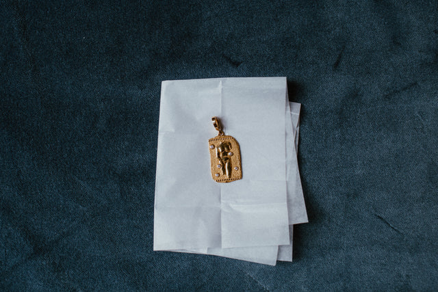 DIVINE FEMININE LARGE RELIC COIN