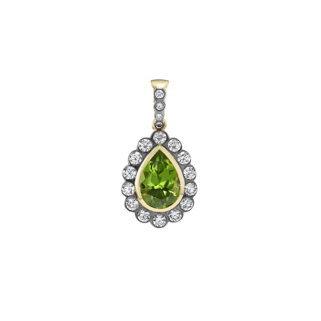 ALEXANDRA SMALL PEAR CHARM